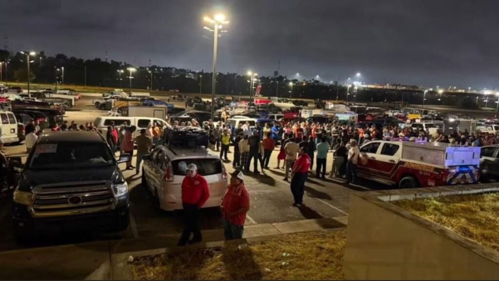 Cerca de mil 800 queretanos regresan al estado con la Caravana Migrante de Verano