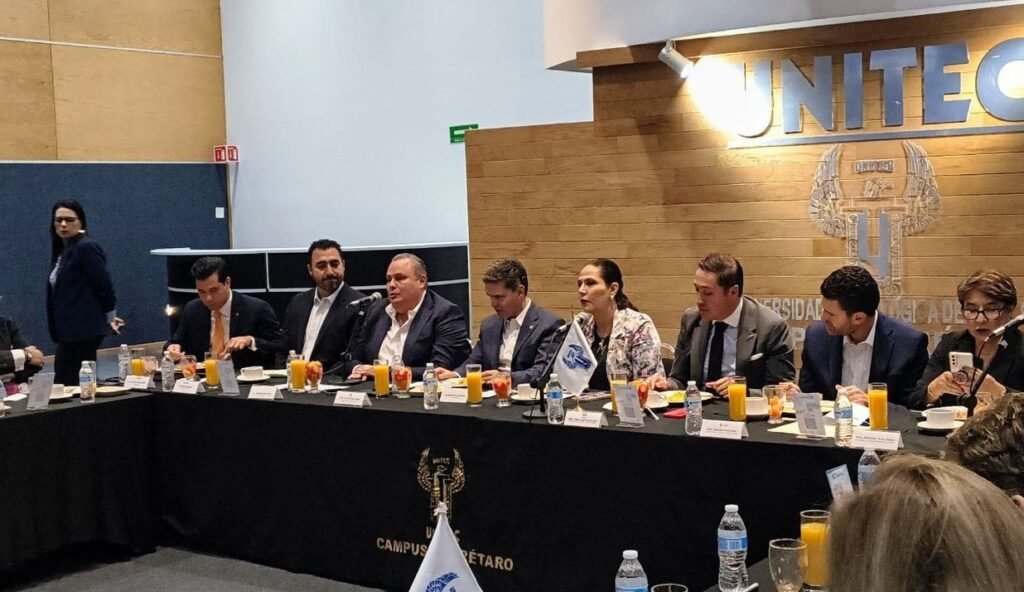 AMEQ destaca avances de movilidad ante Coparmex