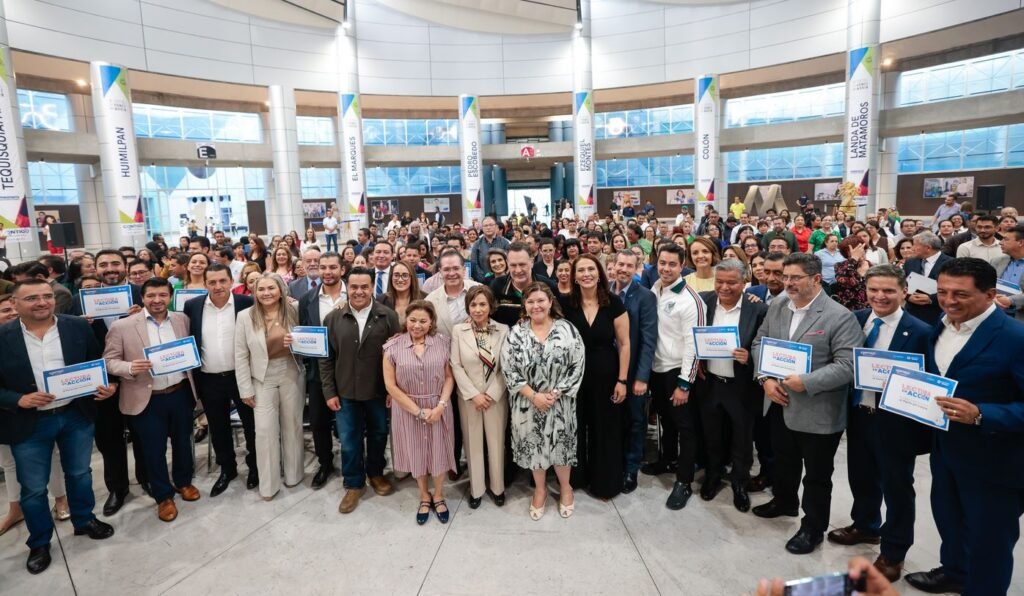 Querétaro impulsa pacto para fortalecer la lectura entre estudiantes