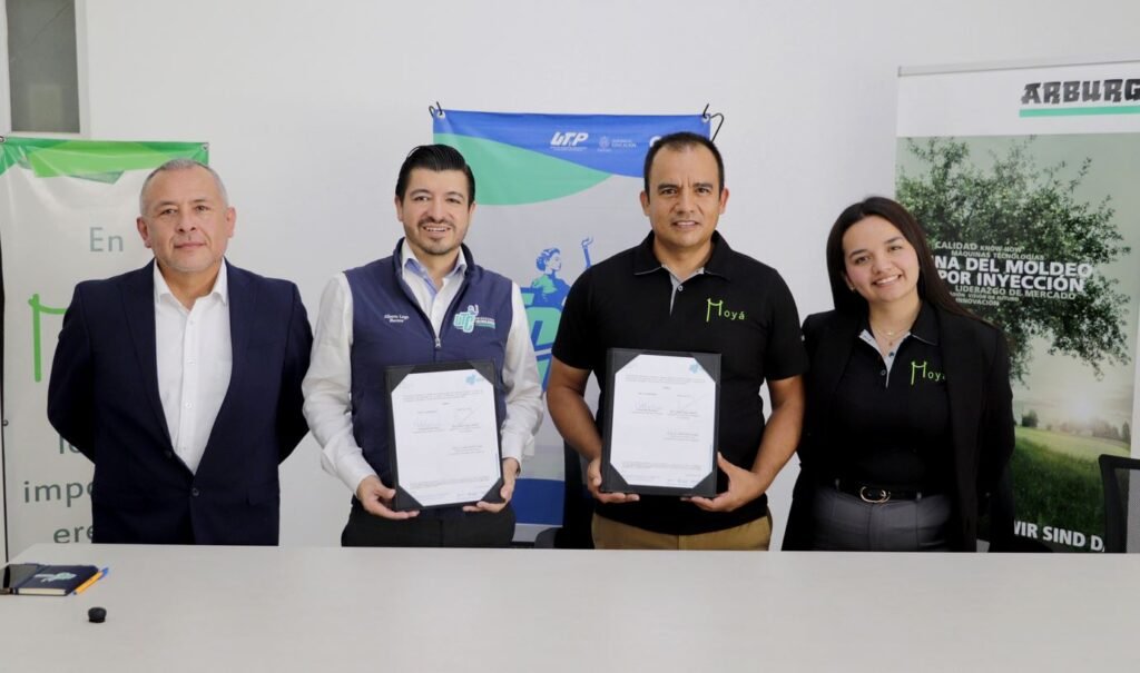 UTC firma convenio con empresa del sector plástico para fortalecer formación e inserción laboral
