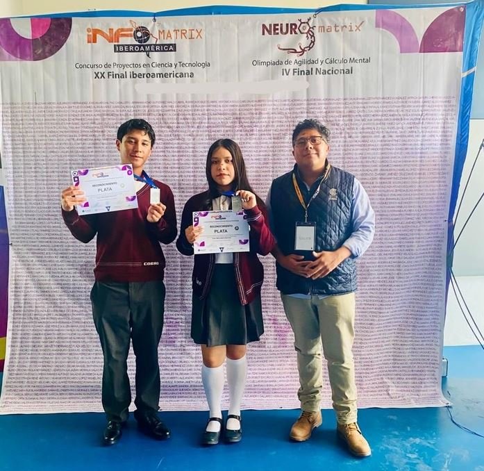 Estudiantes de COBAQ ganan medalla de plata en concurso iberoamericano de ciencia y tecnología INFOMATRIX 2026