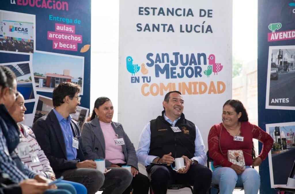 Roberto Cabrera acerca servicios municipales durante jornada en Estancia de Santa Lucía