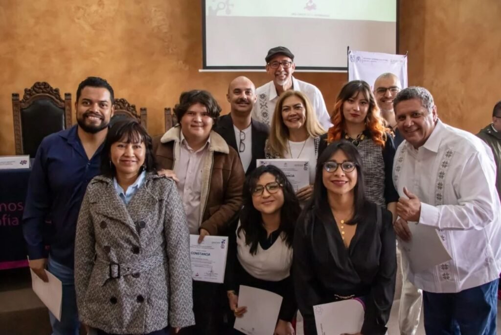 UAQ y SECTUR preparan a 14 nuevos guías especializados en patrimonio cultural